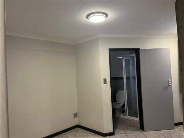 2 Bedroom Property for Sale in Hatfield Gauteng