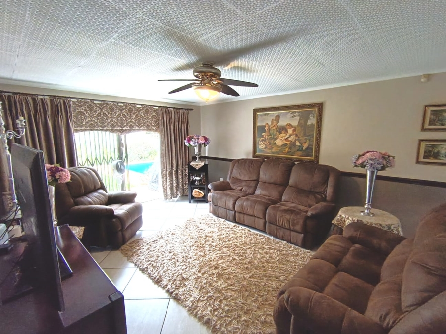 4 Bedroom Property for Sale in Montana Gauteng