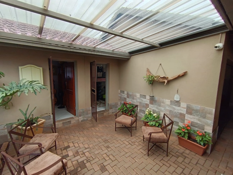 4 Bedroom Property for Sale in Montana Gauteng