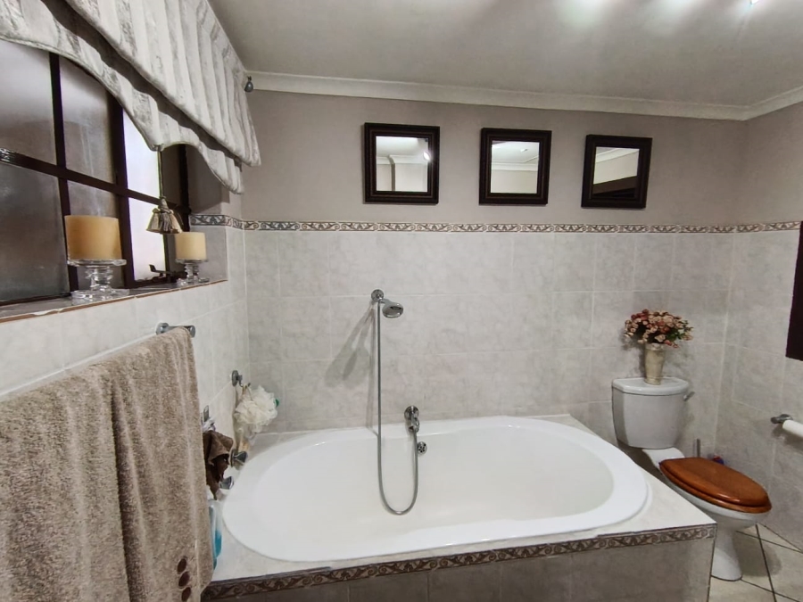 4 Bedroom Property for Sale in Montana Gauteng