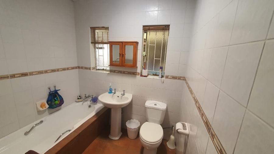 3 Bedroom Property for Sale in Vanderbijlpark Sw 2 Gauteng