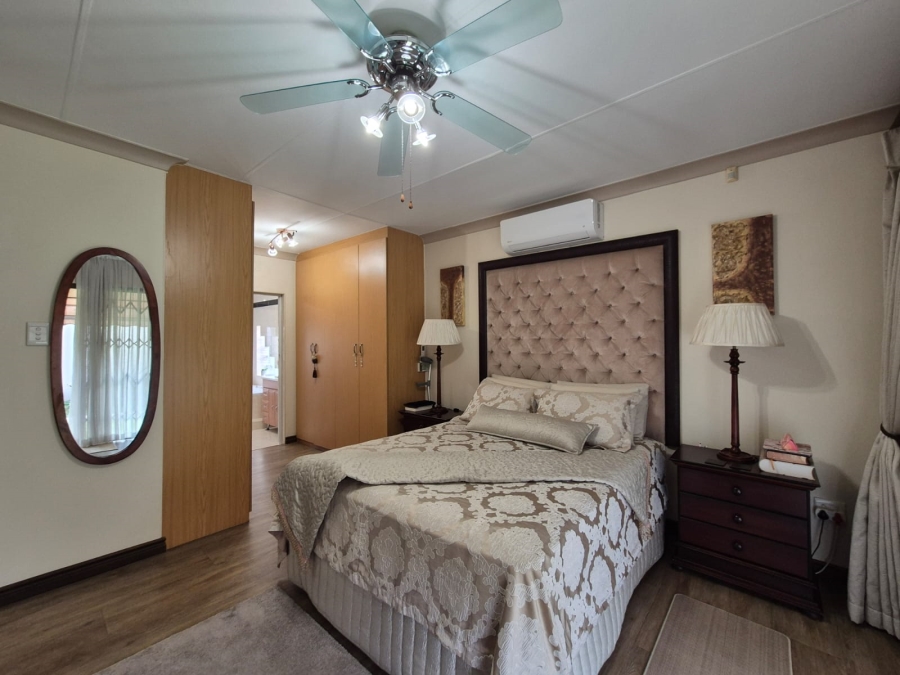 3 Bedroom Property for Sale in Vanderbijlpark SW 5 Gauteng