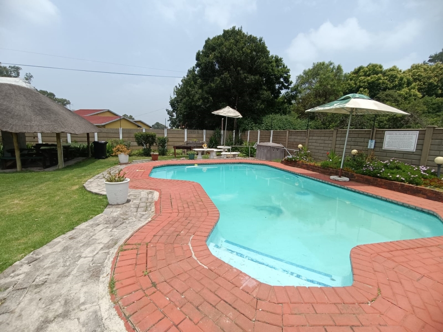 8 Bedroom Property for Sale in Bedworth Park Gauteng