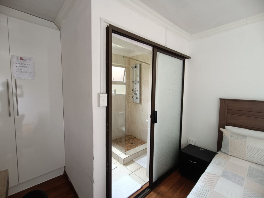 8 Bedroom Property for Sale in Bedworth Park Gauteng