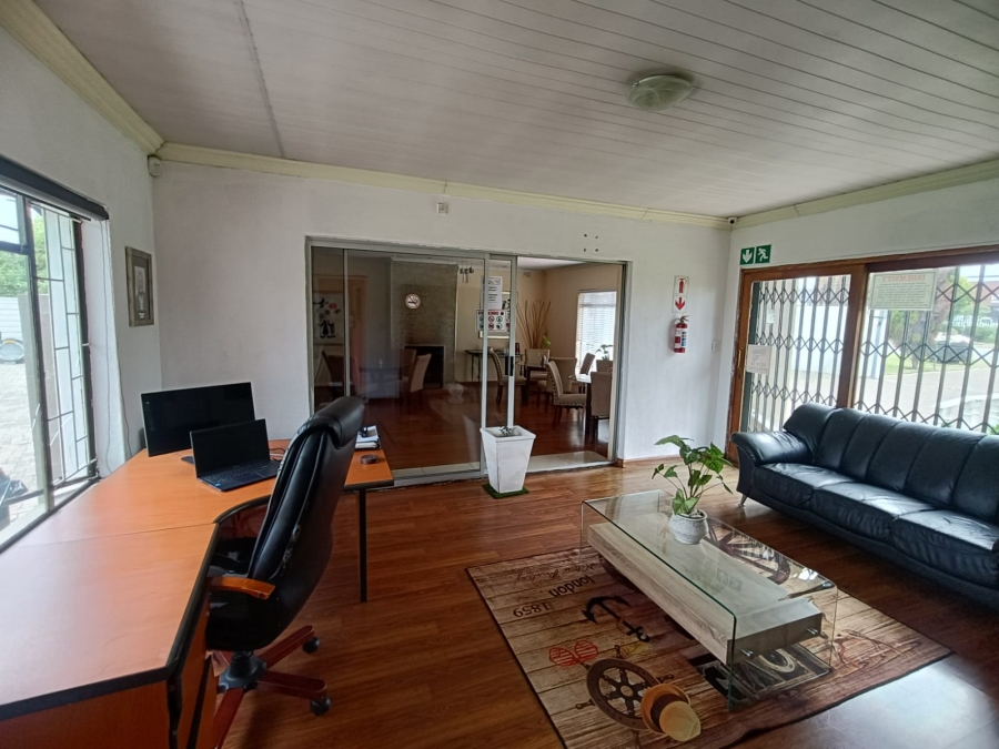 8 Bedroom Property for Sale in Bedworth Park Gauteng