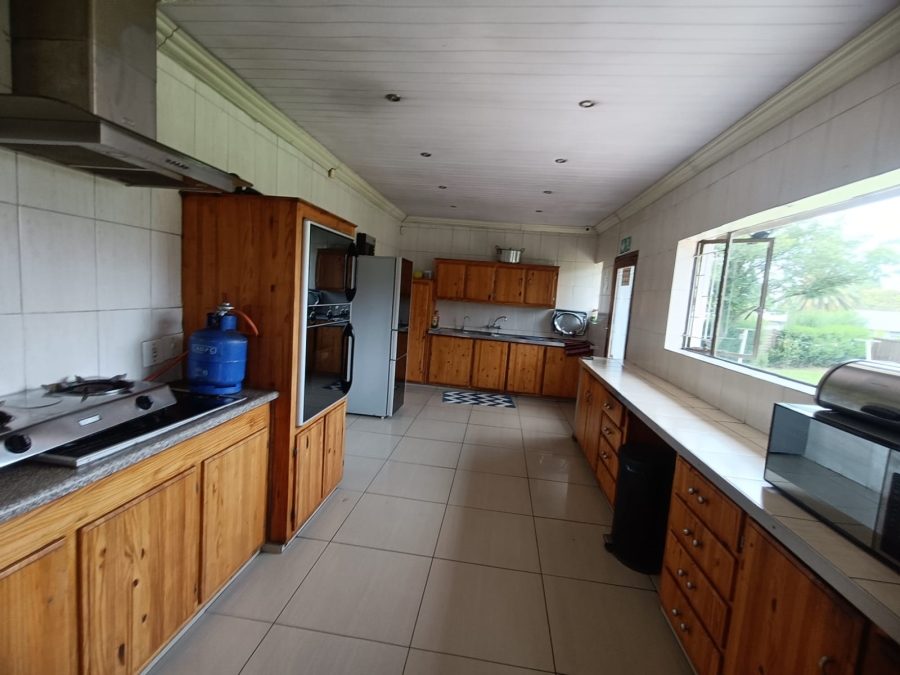 8 Bedroom Property for Sale in Bedworth Park Gauteng