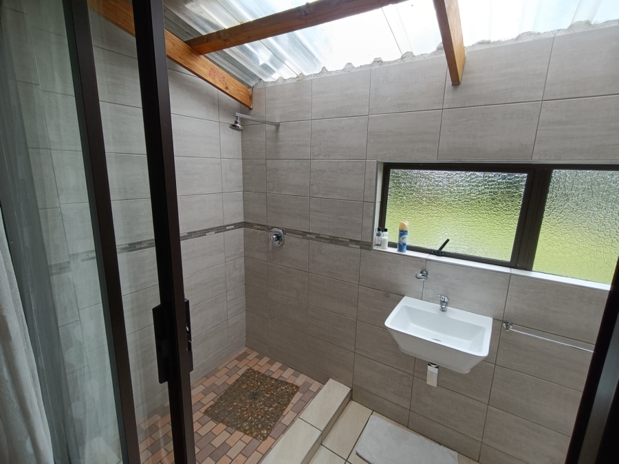 8 Bedroom Property for Sale in Bedworth Park Gauteng