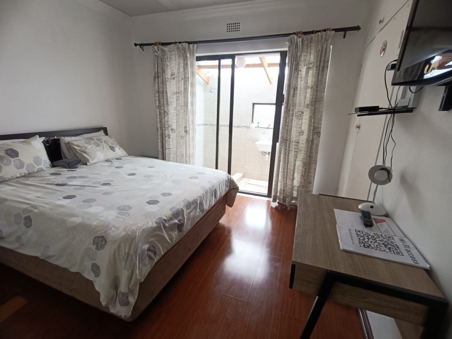 8 Bedroom Property for Sale in Bedworth Park Gauteng