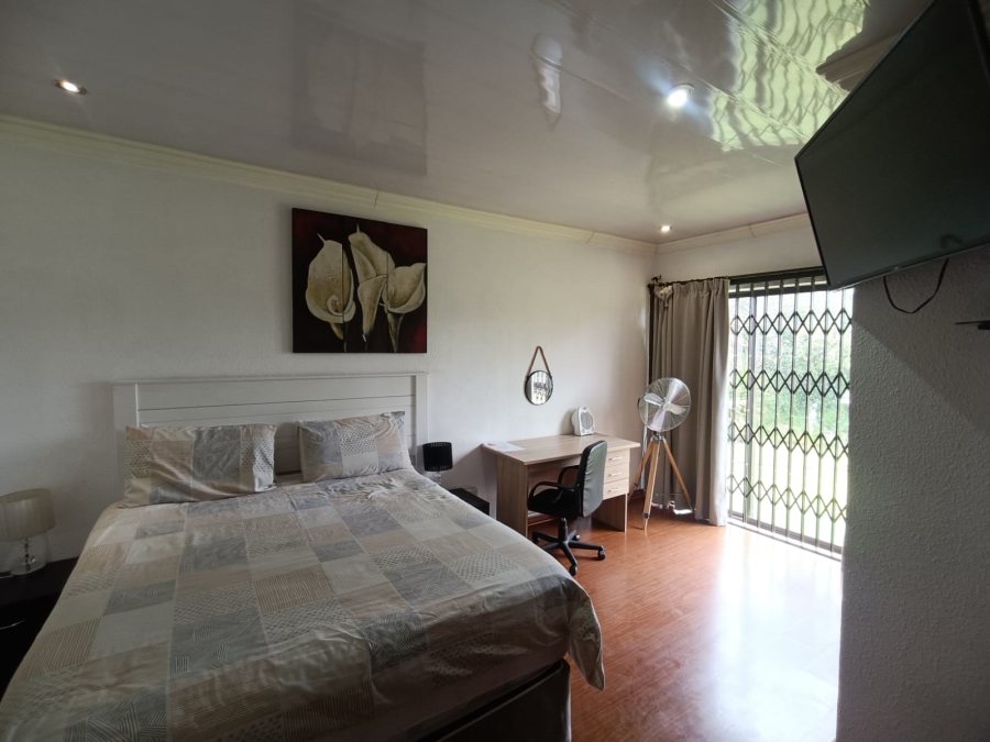 8 Bedroom Property for Sale in Bedworth Park Gauteng