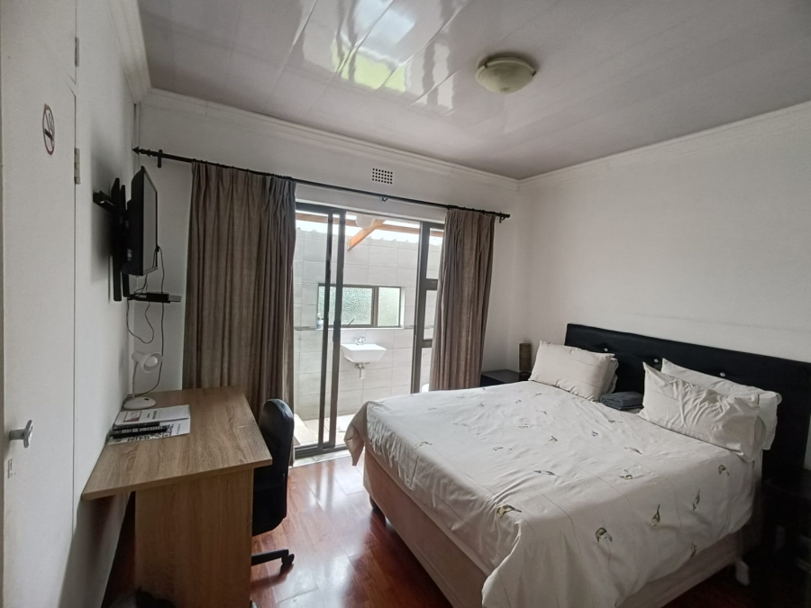 8 Bedroom Property for Sale in Bedworth Park Gauteng