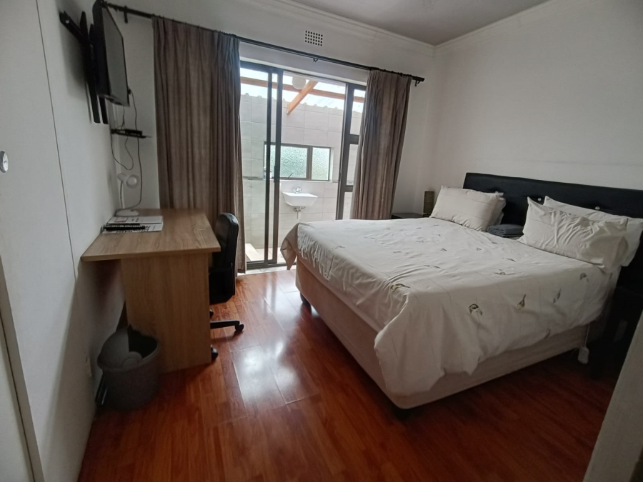 8 Bedroom Property for Sale in Bedworth Park Gauteng