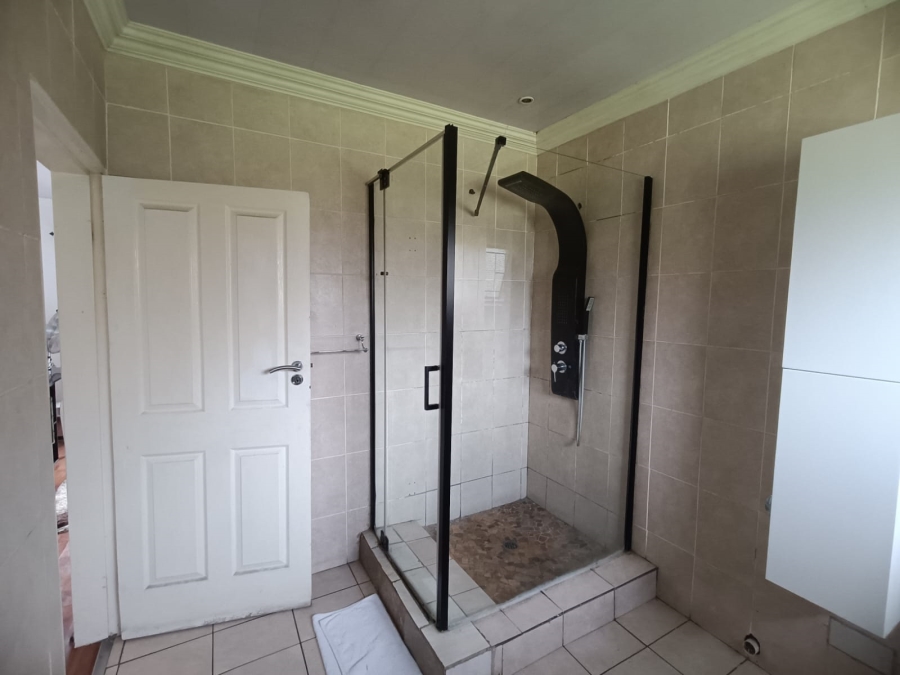 8 Bedroom Property for Sale in Bedworth Park Gauteng