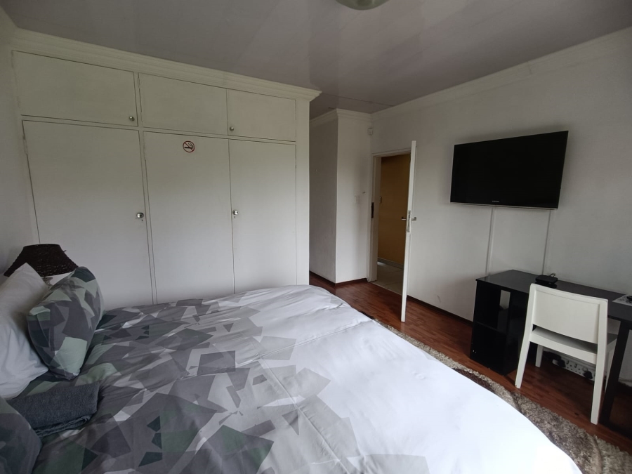 8 Bedroom Property for Sale in Bedworth Park Gauteng