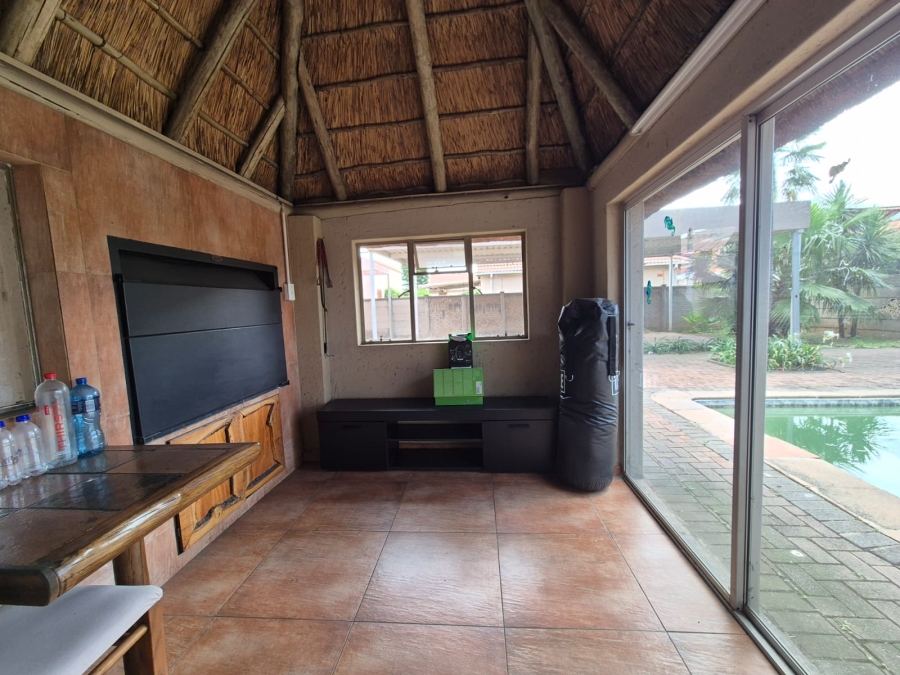 3 Bedroom Property for Sale in Vanderbijlpark SE 2 Gauteng