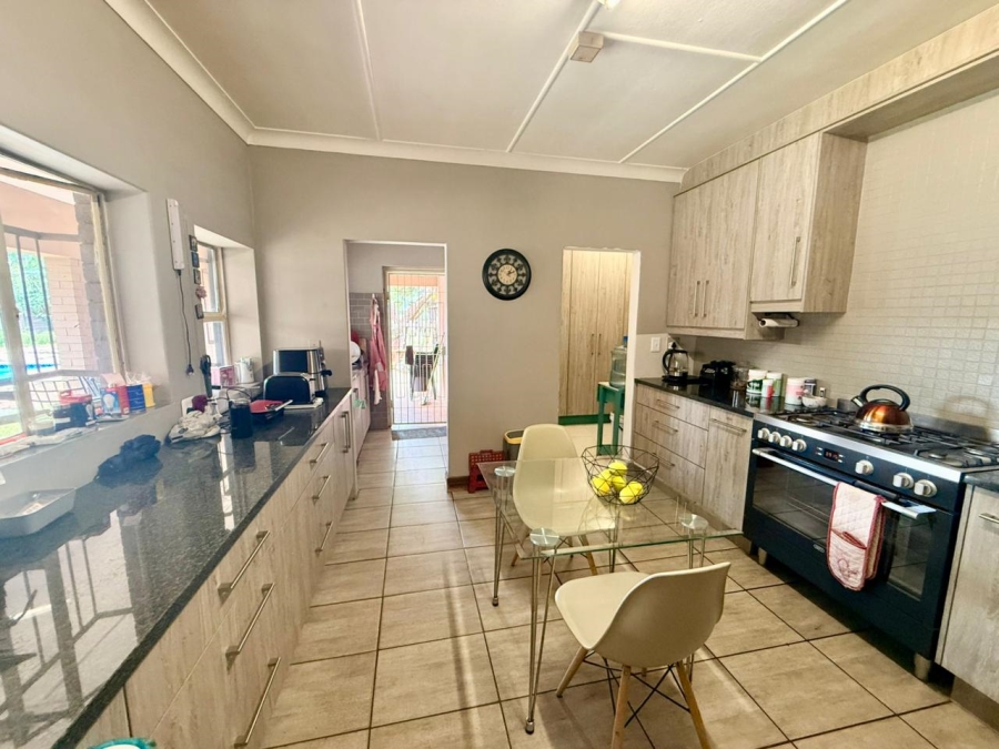 4 Bedroom Property for Sale in Meyerton Central Gauteng