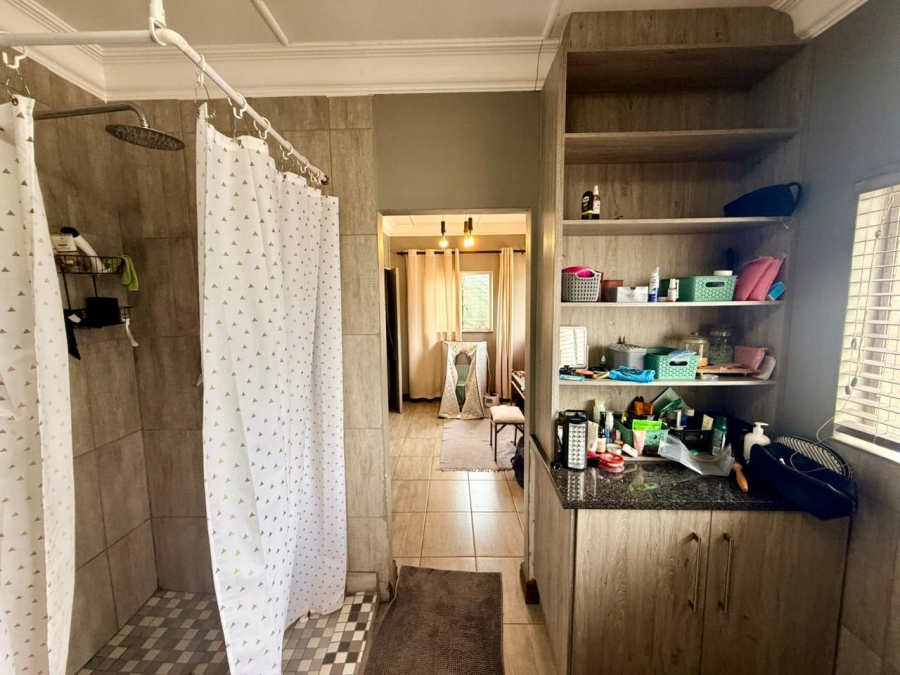 4 Bedroom Property for Sale in Meyerton Central Gauteng