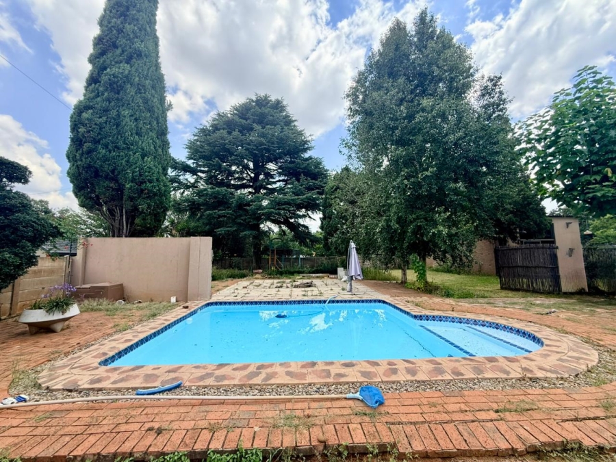 4 Bedroom Property for Sale in Meyerton Central Gauteng