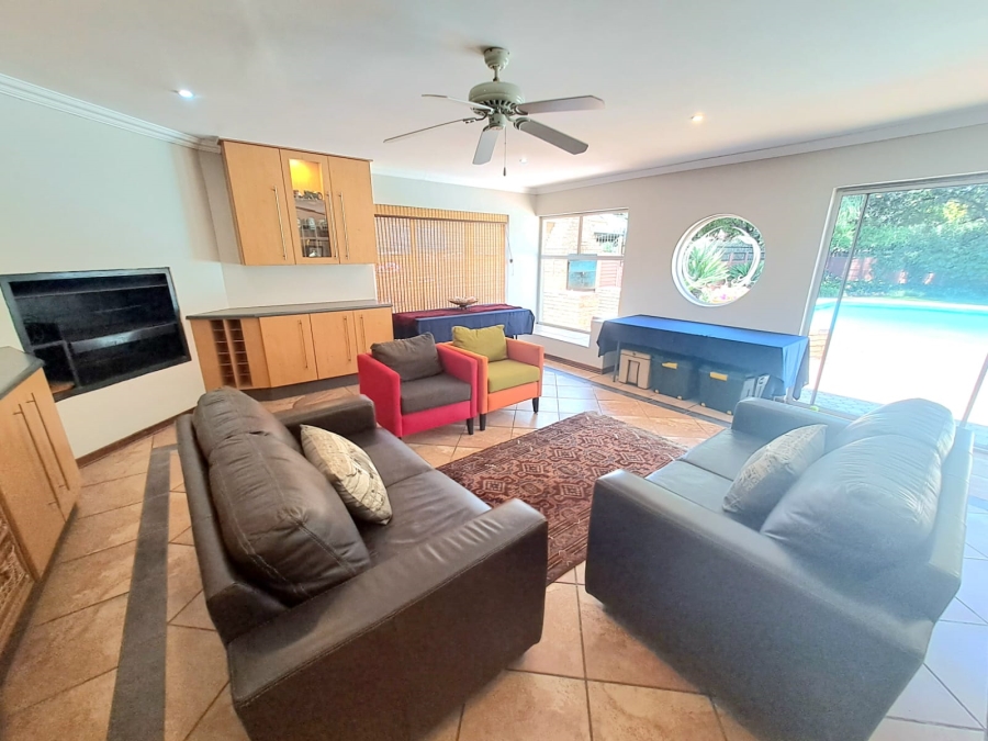 3 Bedroom Property for Sale in Three Rivers East Gauteng