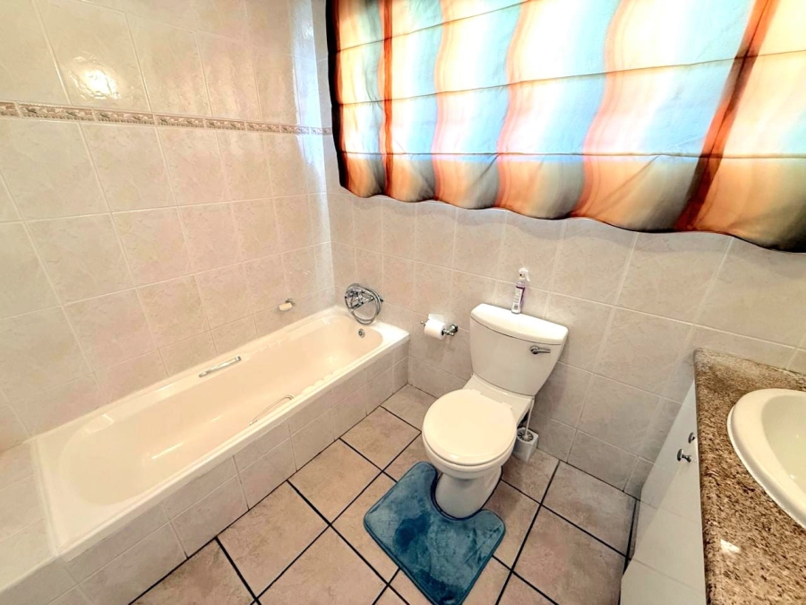 3 Bedroom Property for Sale in Three Rivers East Gauteng