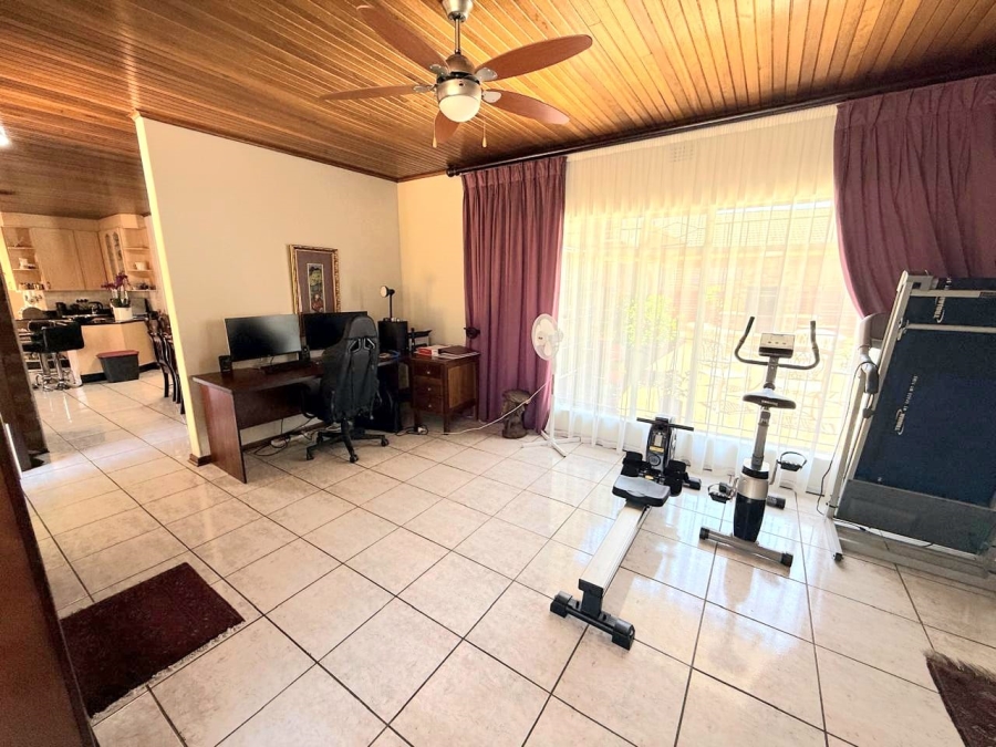 3 Bedroom Property for Sale in Three Rivers East Gauteng