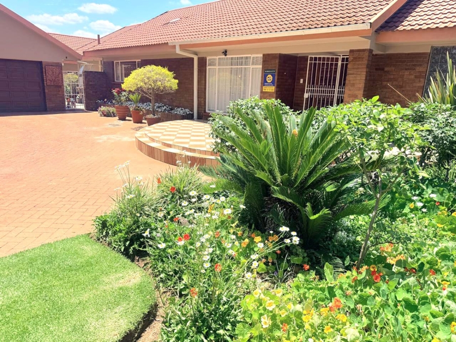3 Bedroom Property for Sale in Three Rivers East Gauteng