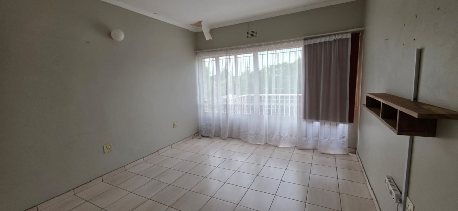 1 Bedroom Property for Sale in Vanderbijlpark SW 5 Gauteng