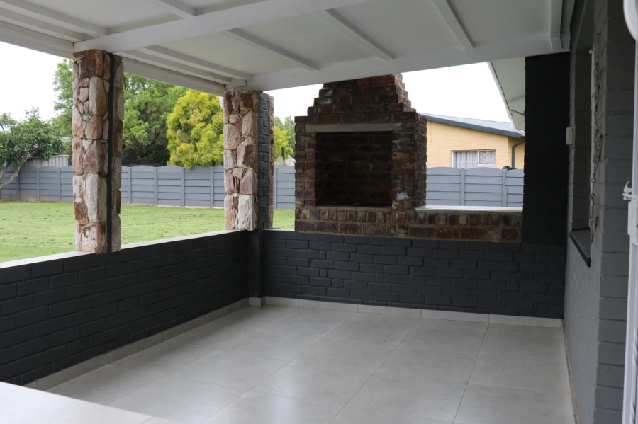 3 Bedroom Property for Sale in Heidelberg Proper Gauteng