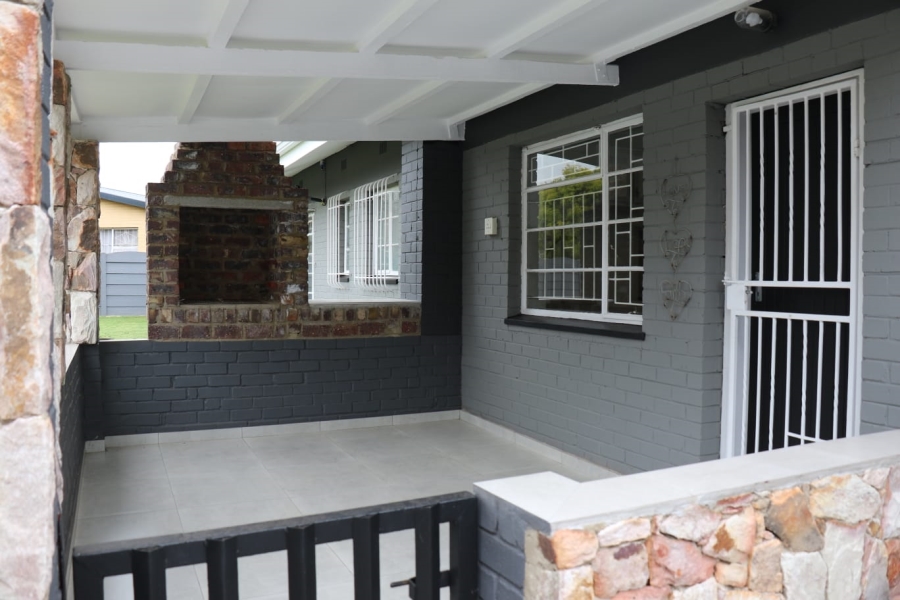 3 Bedroom Property for Sale in Heidelberg Proper Gauteng
