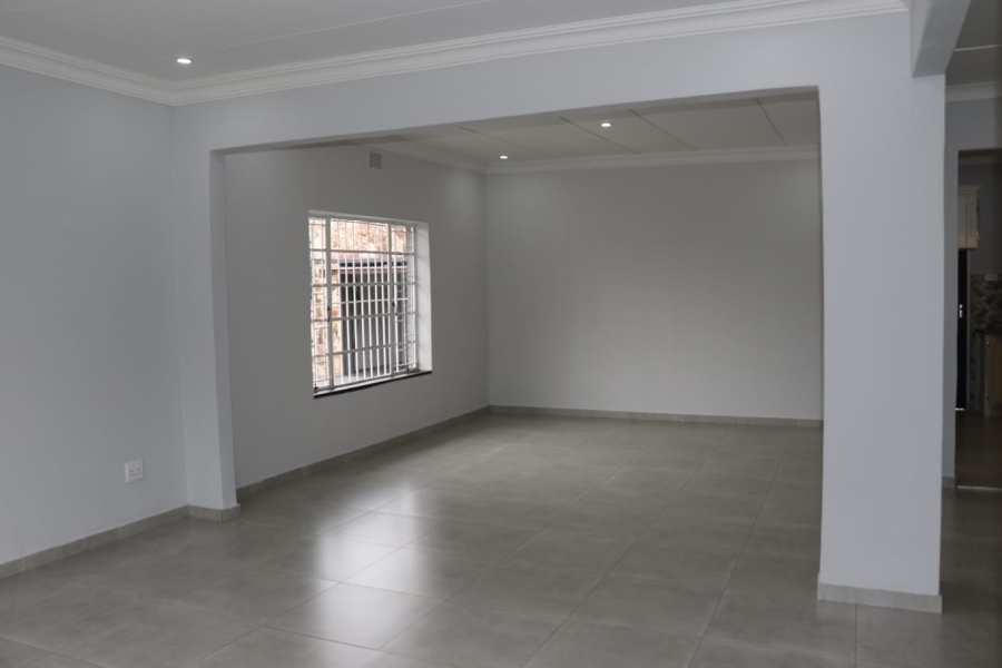 3 Bedroom Property for Sale in Heidelberg Proper Gauteng