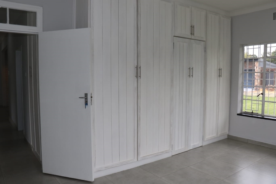 3 Bedroom Property for Sale in Heidelberg Proper Gauteng