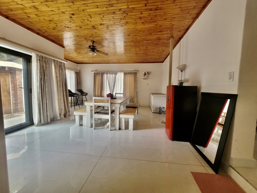 4 Bedroom Property for Sale in Waterkloof Glen Gauteng