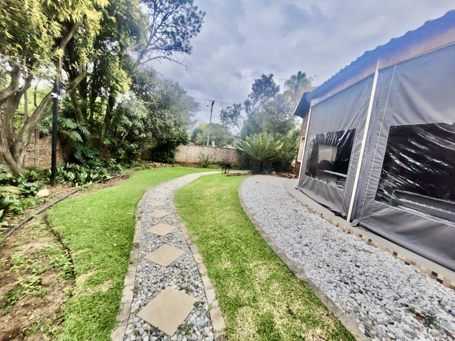 4 Bedroom Property for Sale in Waterkloof Glen Gauteng