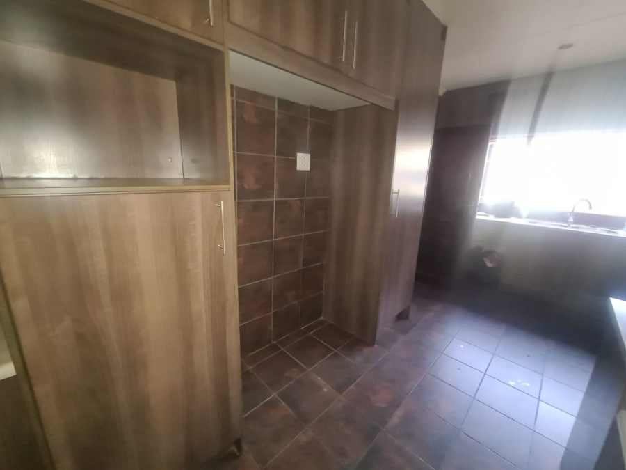 To Let 3 Bedroom Property for Rent in Brakpan Central Gauteng