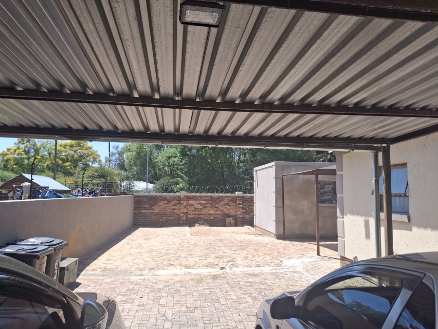 3 Bedroom Property for Sale in Crystal Park Gauteng