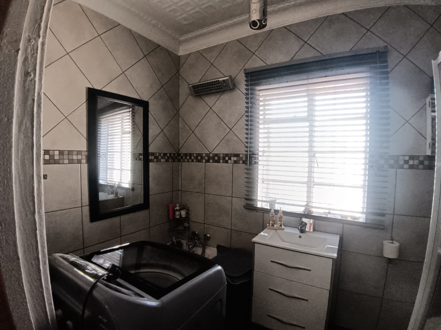 3 Bedroom Property for Sale in Brenthurst Gauteng