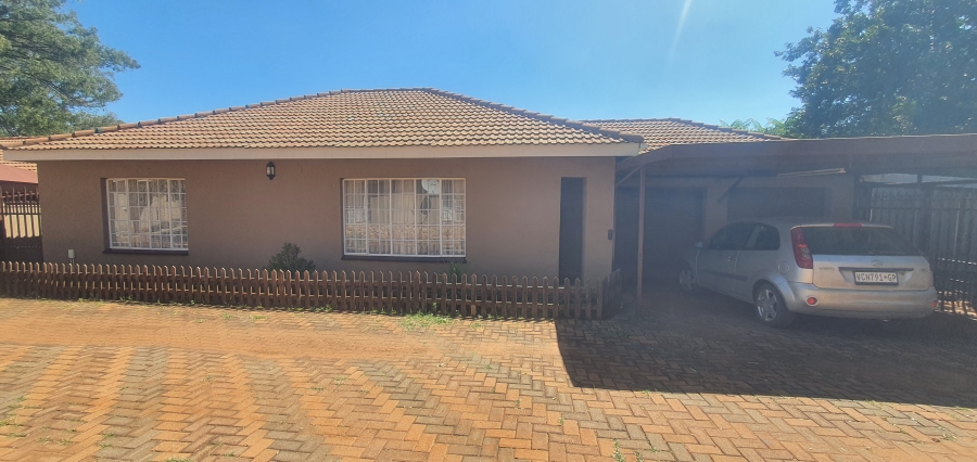 3 Bedroom Property for Sale in Heidelberg Industrial Gauteng