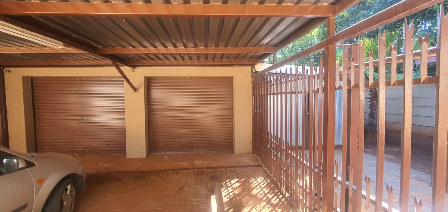 3 Bedroom Property for Sale in Heidelberg Industrial Gauteng