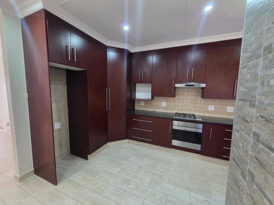 2 Bedroom Property for Sale in Vanderbijlpark SE 8 Gauteng