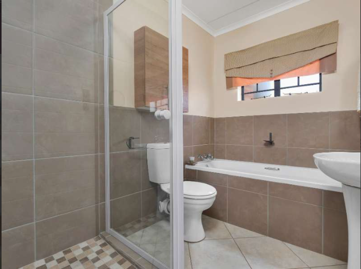 2 Bedroom Property for Sale in Sagewood Gauteng