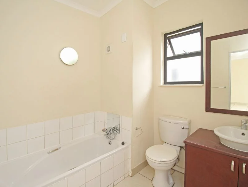 2 Bedroom Property for Sale in Eveleigh Gauteng