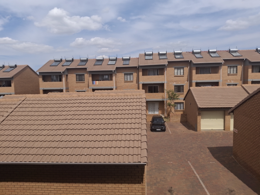 2 Bedroom Property for Sale in Sagewood Gauteng