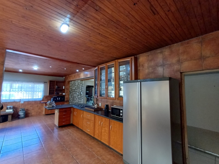 4 Bedroom Property for Sale in Flora Gardens Gauteng