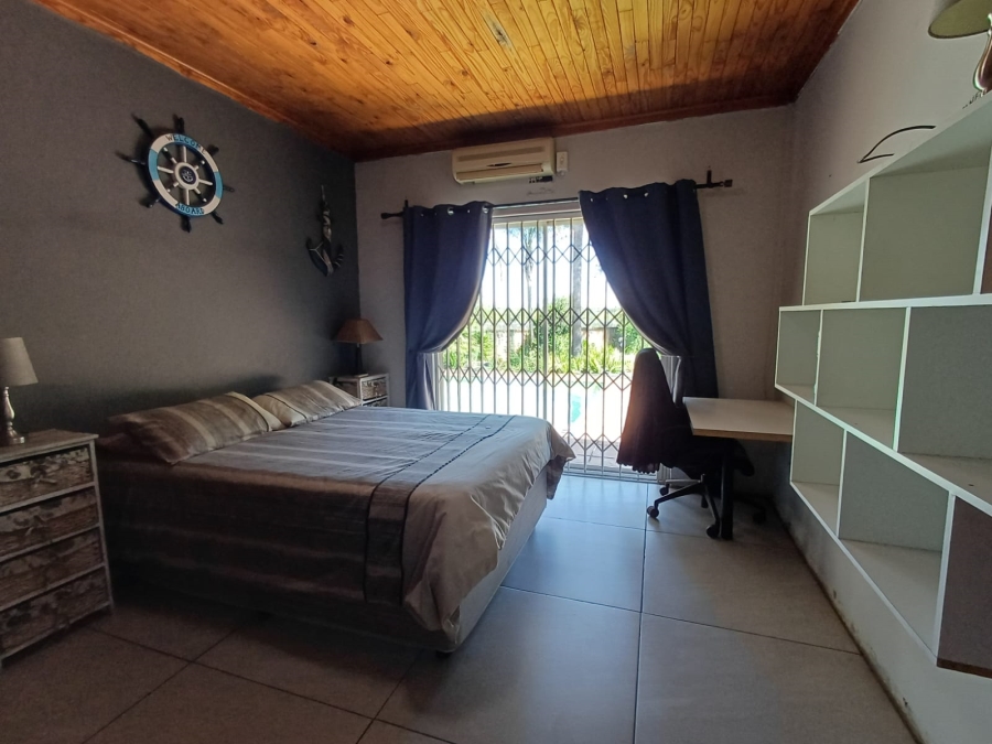 4 Bedroom Property for Sale in Flora Gardens Gauteng