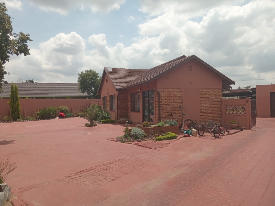 3 Bedroom Property for Sale in Van Dyk Park Gauteng