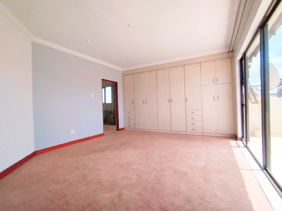 To Let 3 Bedroom Property for Rent in Sunair Park Gauteng