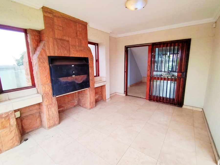 To Let 3 Bedroom Property for Rent in Sunair Park Gauteng