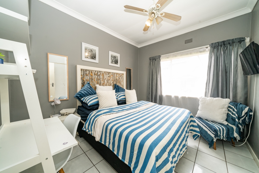 5 Bedroom Property for Sale in Kenleaf Gauteng