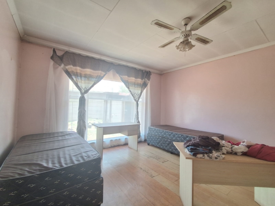 10 Bedroom Property for Sale in Bedworth Park Gauteng