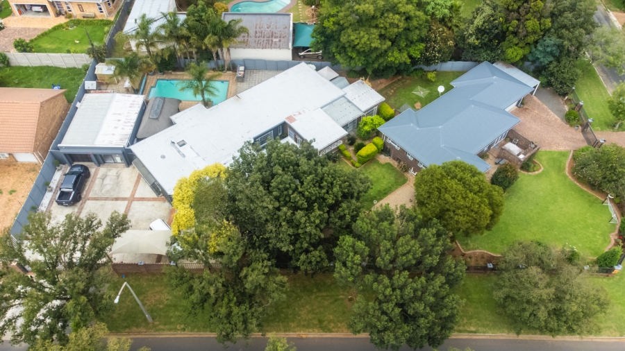 5 Bedroom Property for Sale in Rynfield Gauteng