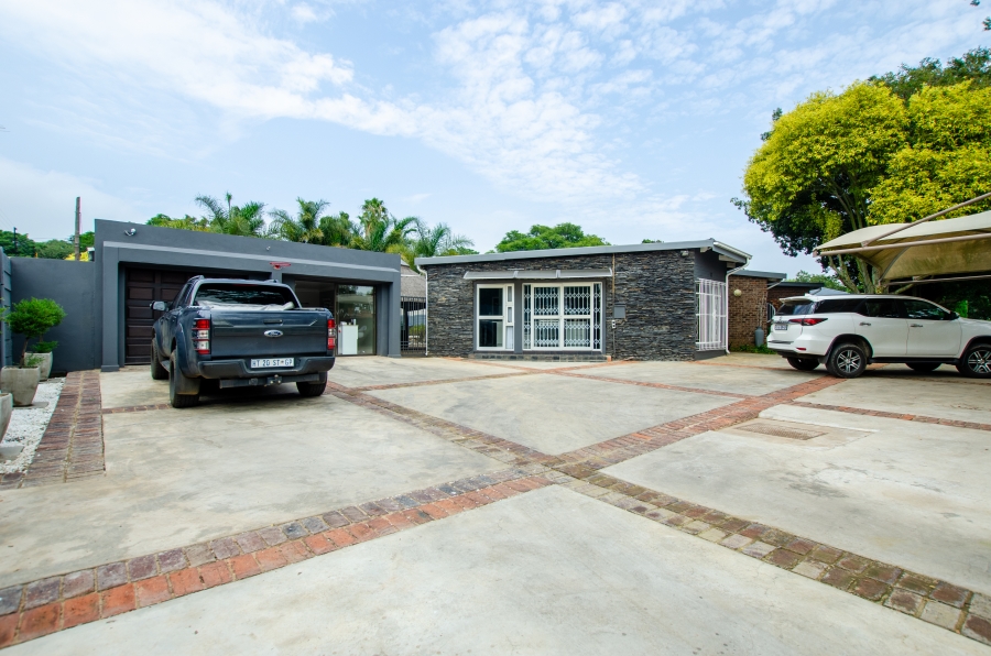 5 Bedroom Property for Sale in Rynfield Gauteng